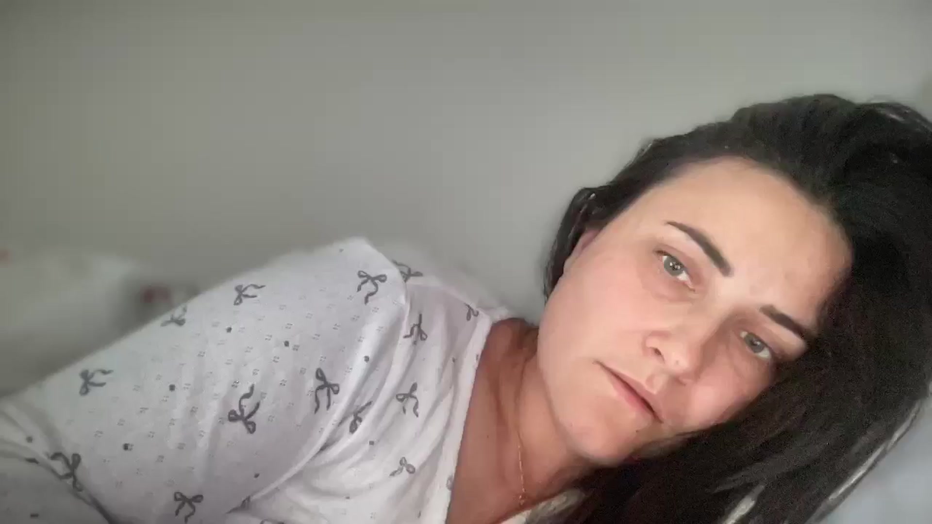 Gallery image thumbnail from Emafox's myfreecams stream on, 10/21/2024, 11:10 image 14 of 20