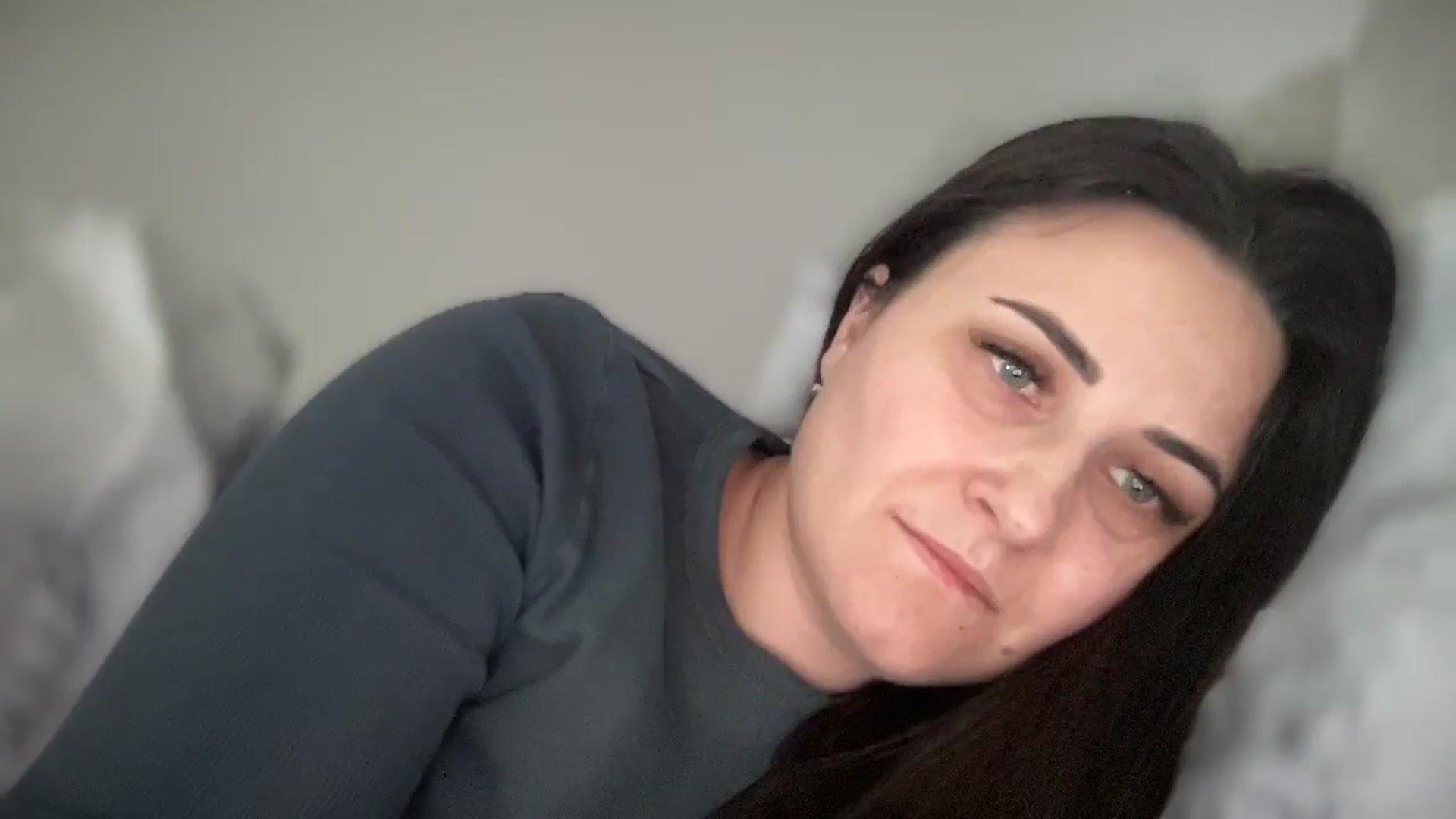 Gallery image thumbnail from Emafox's myfreecams stream on, 01/26/2025, 12:07 image 13 of 20