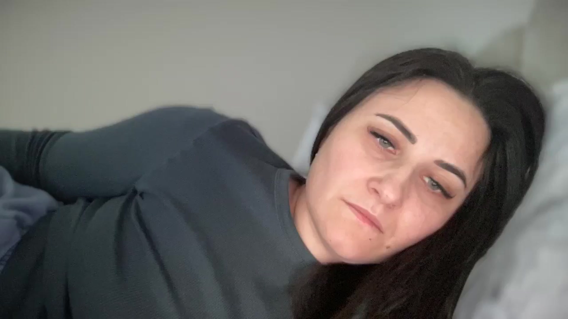 Gallery image thumbnail from Emafox's myfreecams stream on, 01/26/2025, 12:26 image 5 of 20