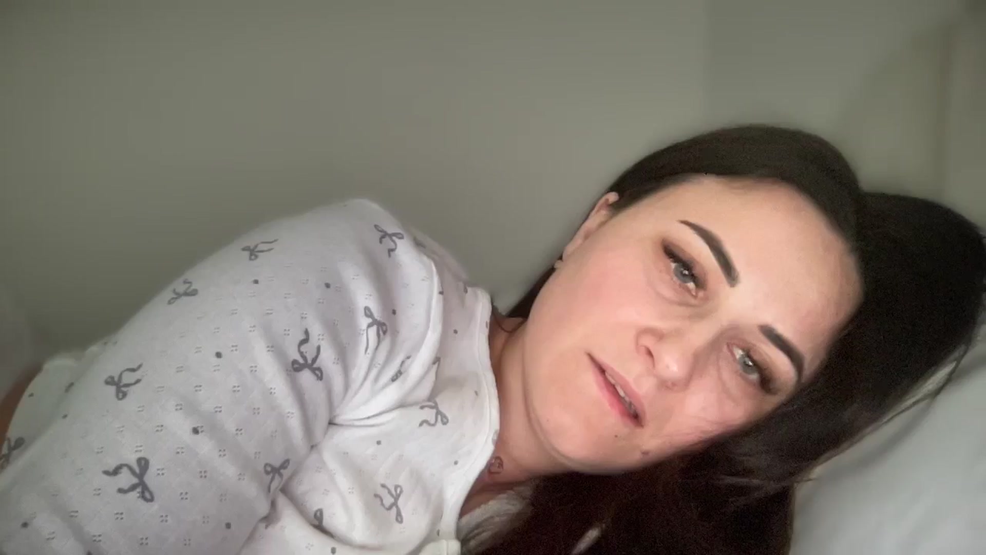 Gallery image thumbnail from Emafox's myfreecams stream on, 01/28/2025, 11:43 image 16 of 20