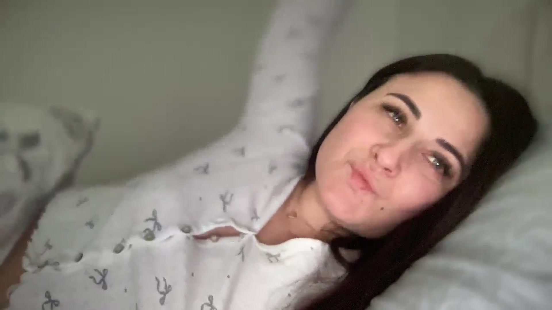 Gallery image thumbnail from Emafox's myfreecams stream on, 01/28/2025, 11:43 image 6 of 20
