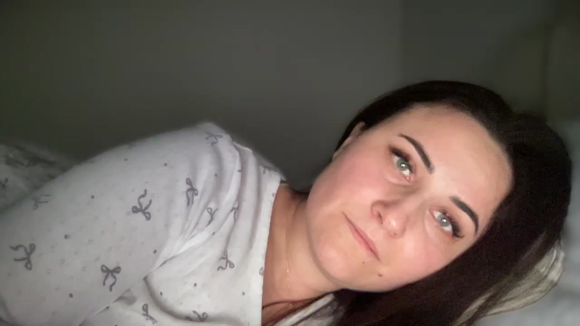 Gallery image thumbnail from Emafox's myfreecams stream on, 01/28/2025, 15:03 image 7 of 20