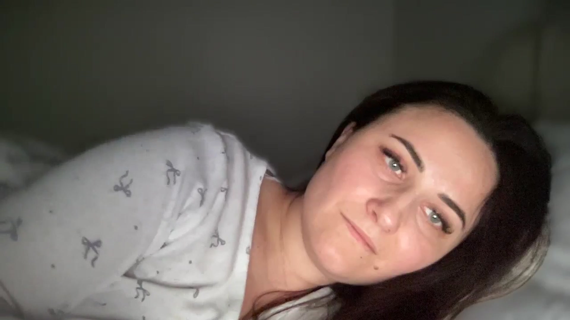 Gallery image thumbnail from Emafox's myfreecams stream on, 01/28/2025, 15:03 image 13 of 20