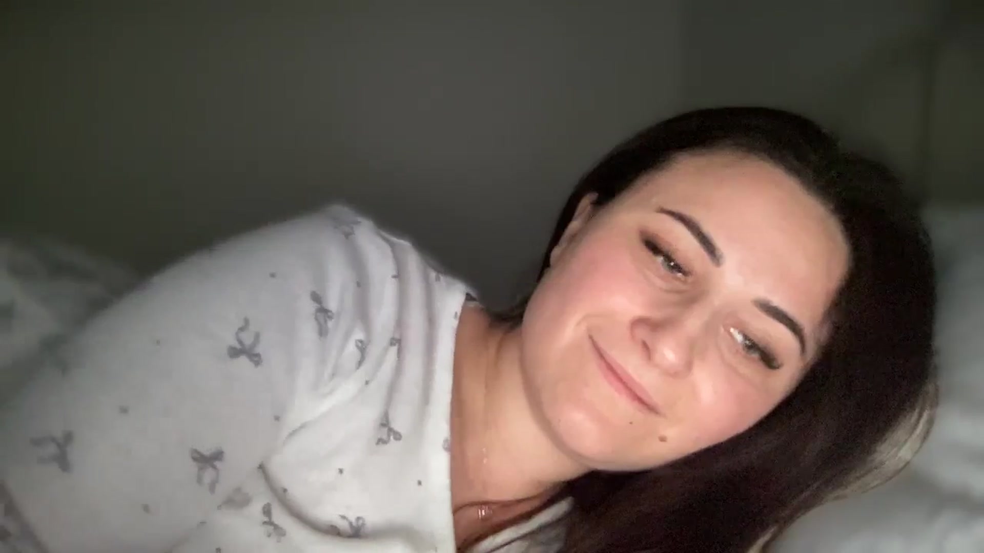 Gallery image thumbnail from Emafox's myfreecams stream on, 01/28/2025, 15:03 image 8 of 20
