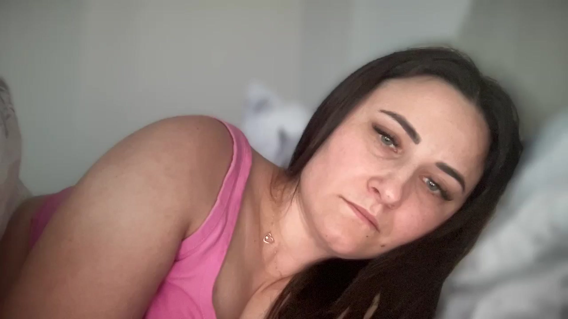 Gallery image thumbnail from Emafox's myfreecams stream on, 01/29/2025, 13:22 image 10 of 20