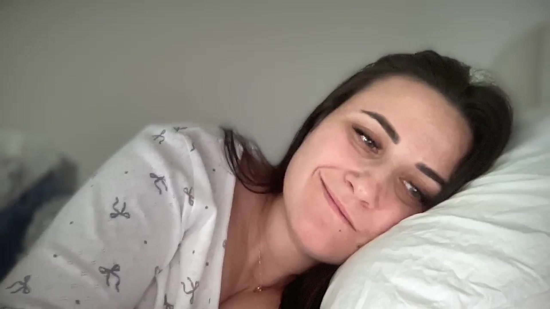 Gallery image thumbnail from Emafox's myfreecams stream on, 01/30/2025, 11:38 image 19 of 20