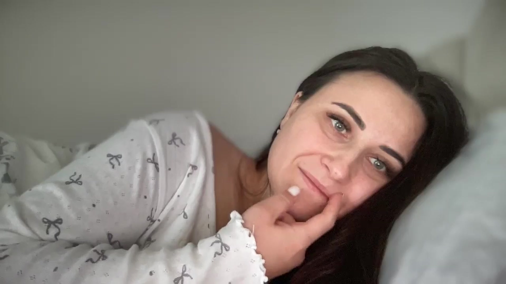 Gallery image thumbnail from Emafox's myfreecams stream on, 01/30/2025, 11:38 image 5 of 20