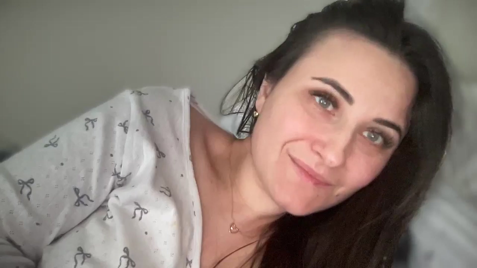 Gallery image thumbnail from Emafox's myfreecams stream on, 01/30/2025, 11:38 image 18 of 20