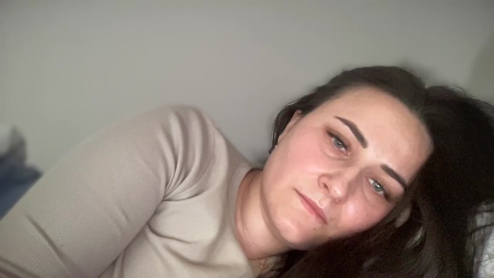 Gallery image thumbnail from Emafox's myfreecams stream on, 02/02/2025, 10:08 image 4 of 20