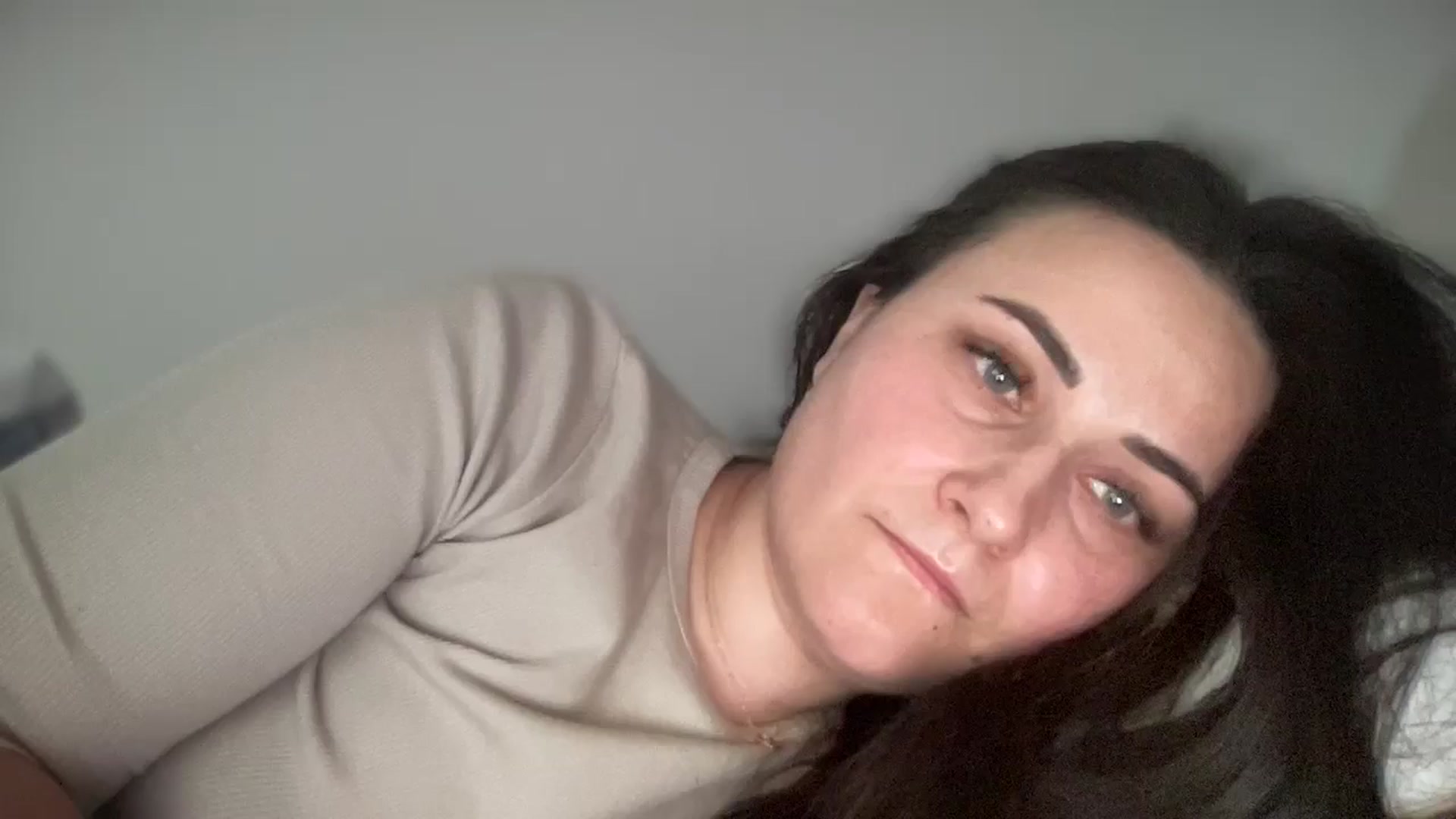 Gallery image thumbnail from Emafox's myfreecams stream on, 02/02/2025, 10:08 image 8 of 20