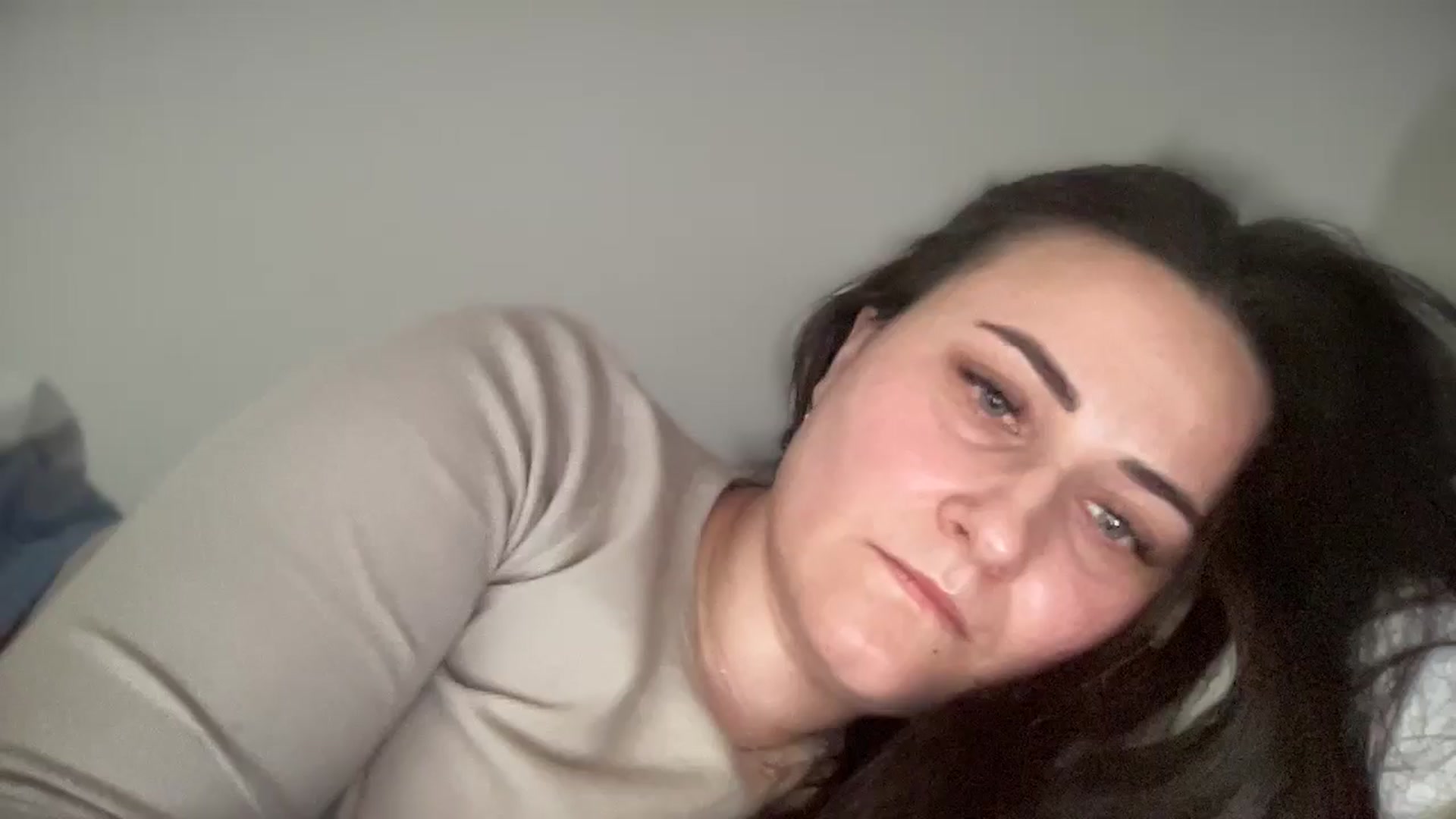 Gallery image thumbnail from Emafox's myfreecams stream on, 02/02/2025, 10:08 image 7 of 20
