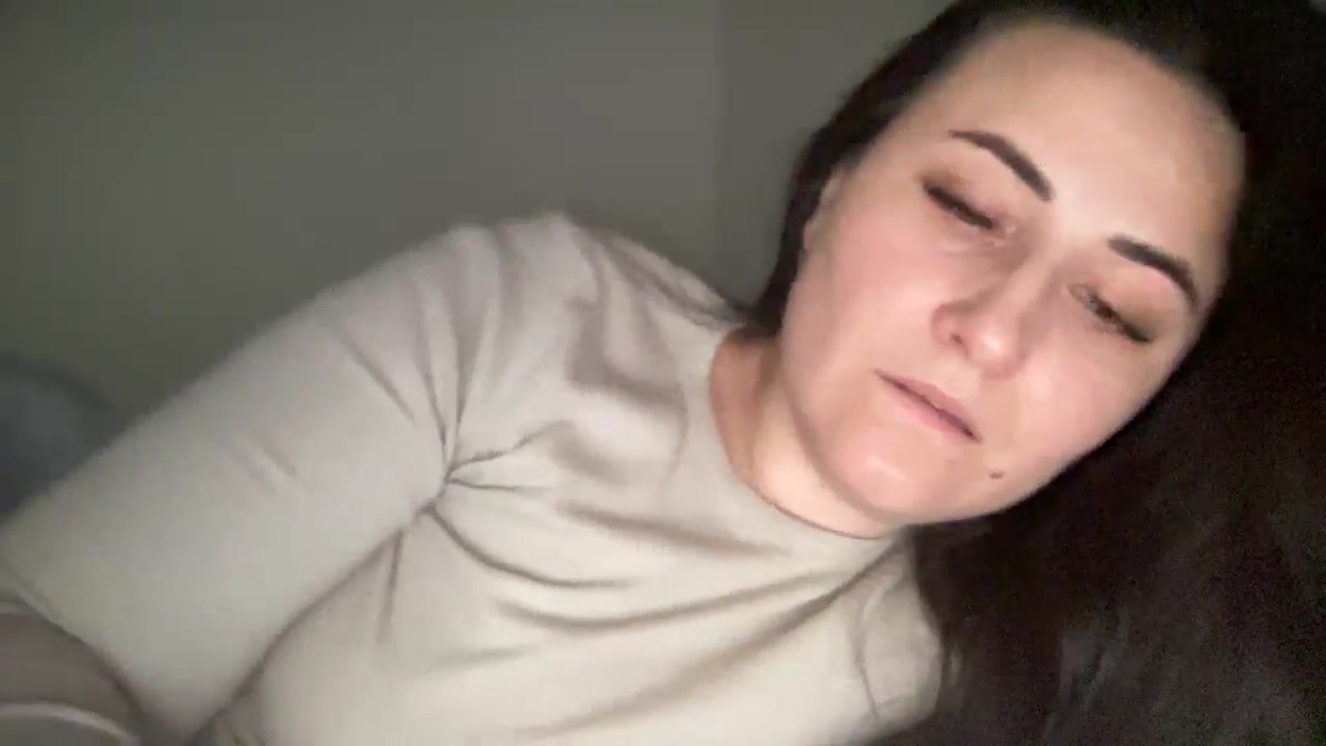 Gallery image thumbnail from Emafox's myfreecams stream on, 02/02/2025, 13:01 image 6 of 20