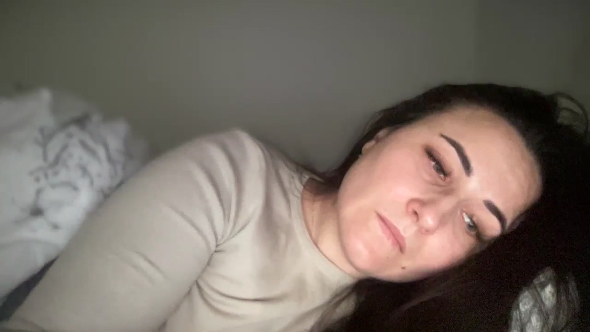 Gallery image thumbnail from Emafox's myfreecams stream on, 02/02/2025, 13:01 image 11 of 20