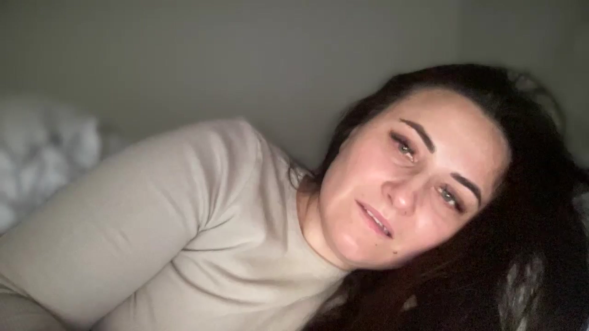 Gallery image thumbnail from Emafox's myfreecams stream on, 02/02/2025, 13:01 image 18 of 20