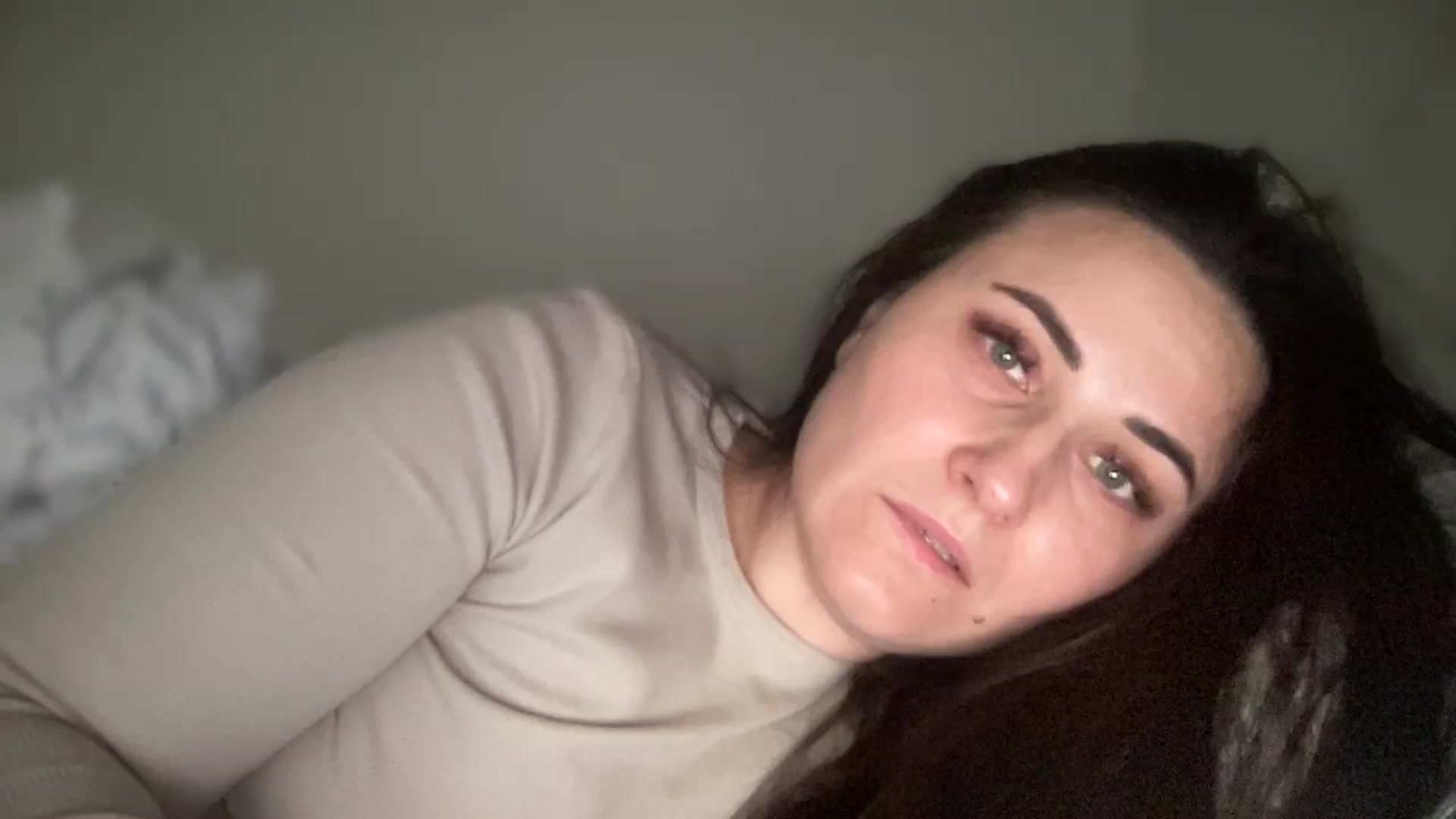 Gallery image thumbnail from Emafox's myfreecams stream on, 02/02/2025, 13:01 image 13 of 20