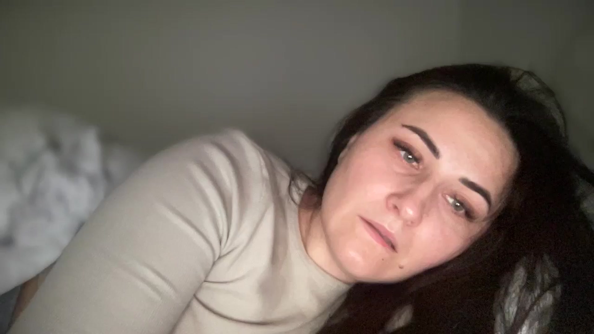 Gallery image thumbnail from Emafox's myfreecams stream on, 02/02/2025, 13:01 image 20 of 20