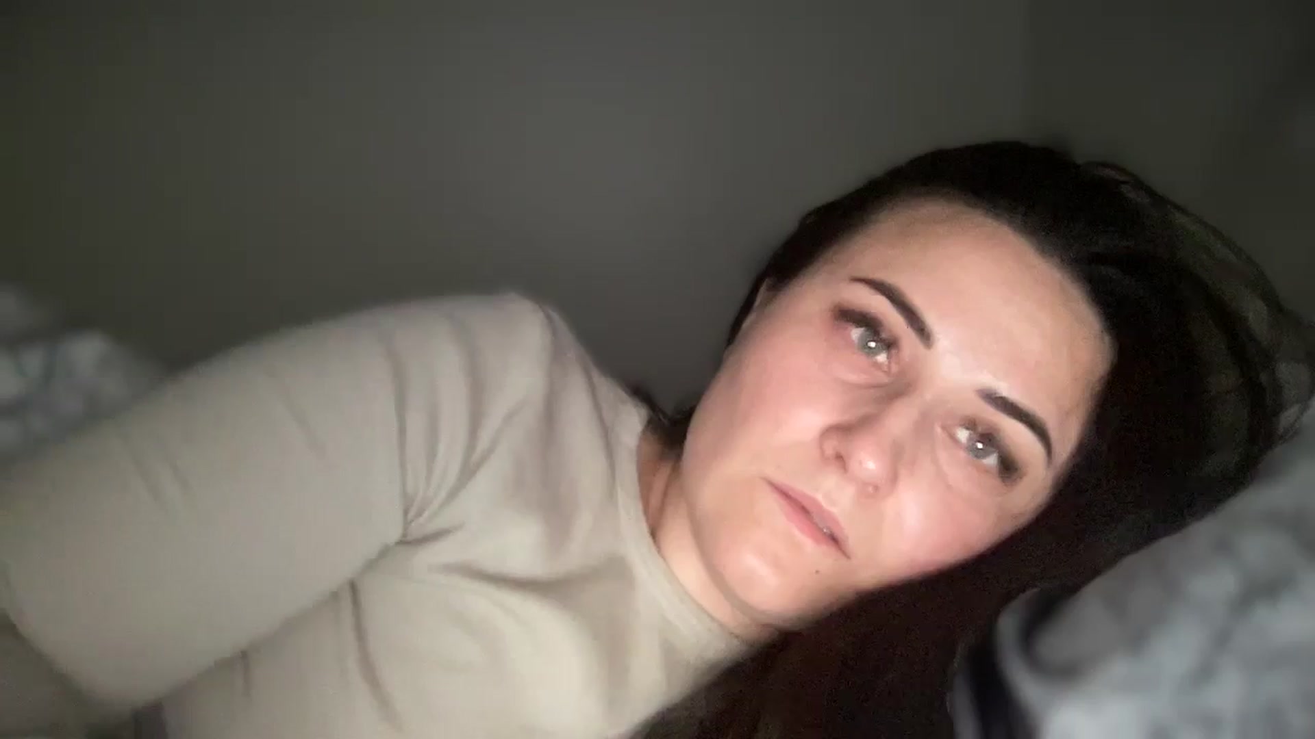 Gallery image thumbnail from Emafox's myfreecams stream on, 02/02/2025, 13:42 image 17 of 20