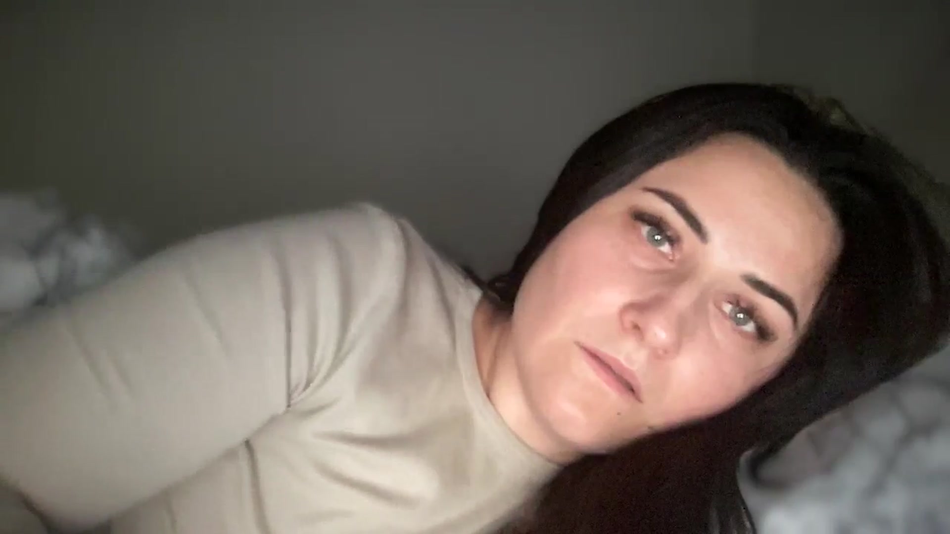 Gallery image thumbnail from Emafox's myfreecams stream on, 02/02/2025, 13:42 image 7 of 20