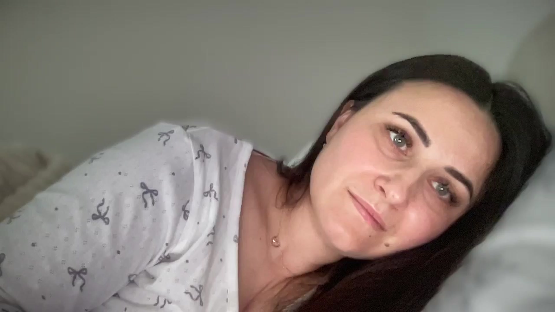 Gallery image thumbnail from Emafox's myfreecams stream on, 02/05/2025, 11:54 image 5 of 20