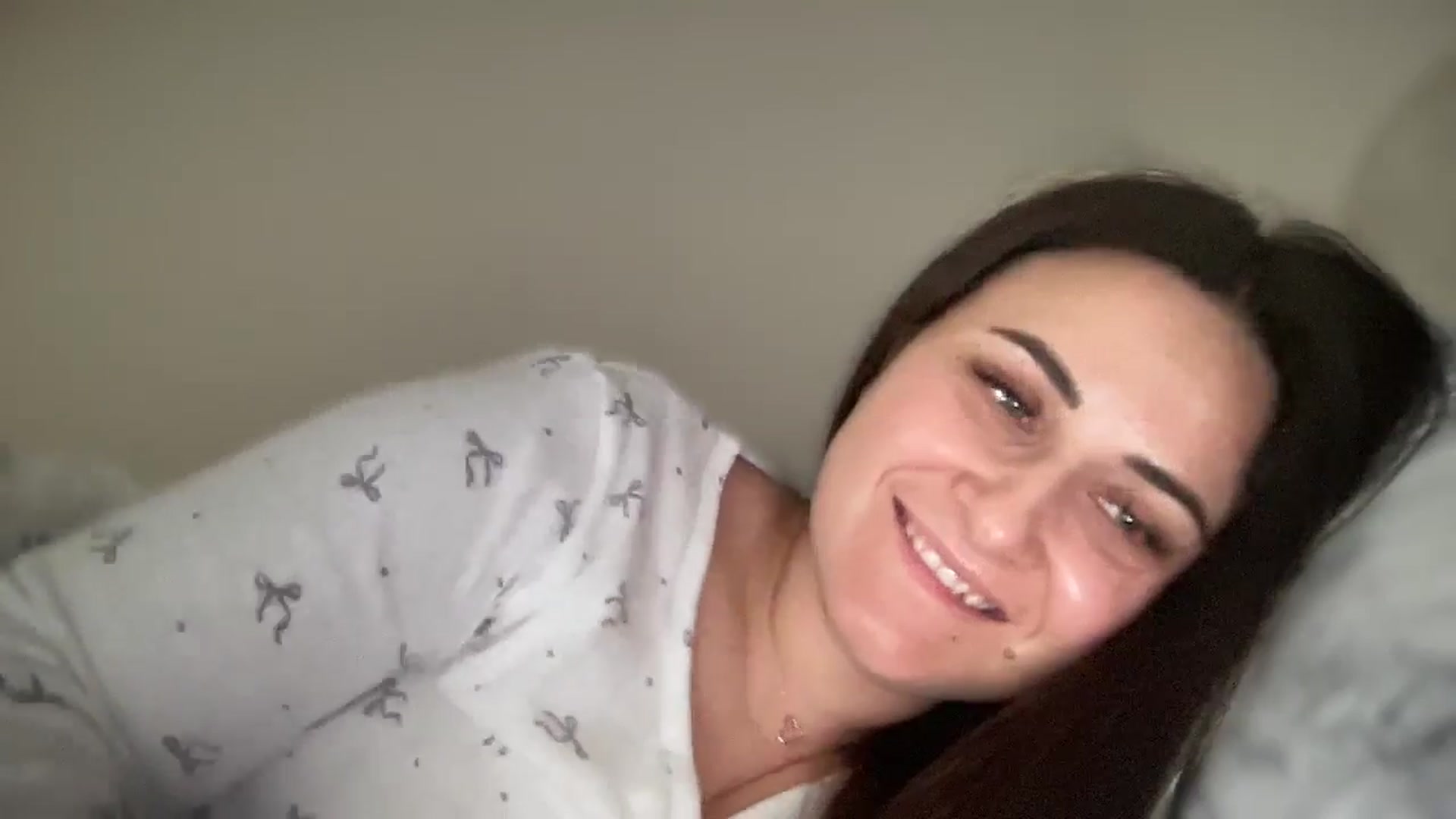 Gallery image thumbnail from Emafox's myfreecams stream on, 02/05/2025, 13:24 image 13 of 20