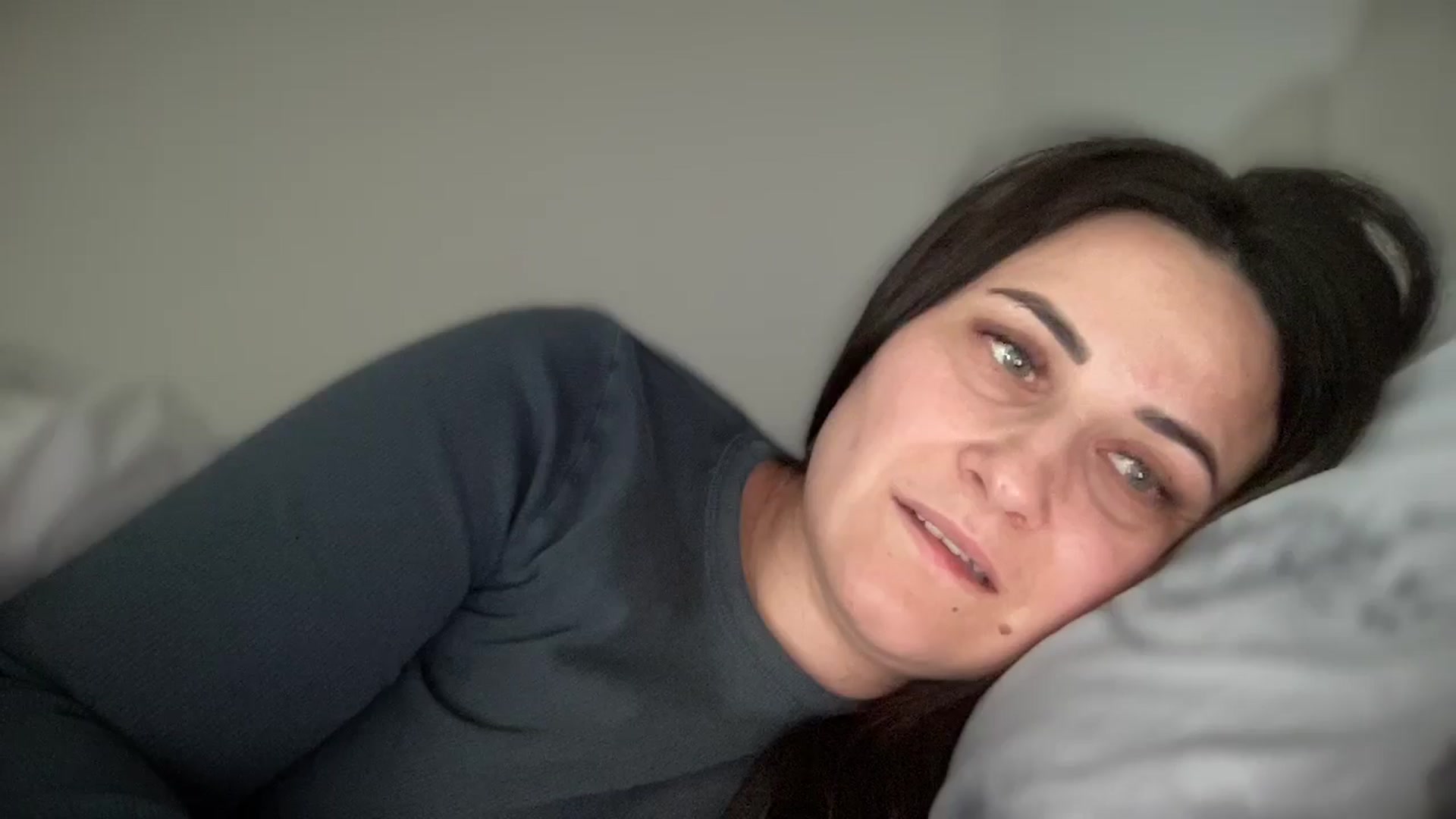 Gallery image thumbnail from Emafox's myfreecams stream on, 02/06/2025, 10:51 image 18 of 20