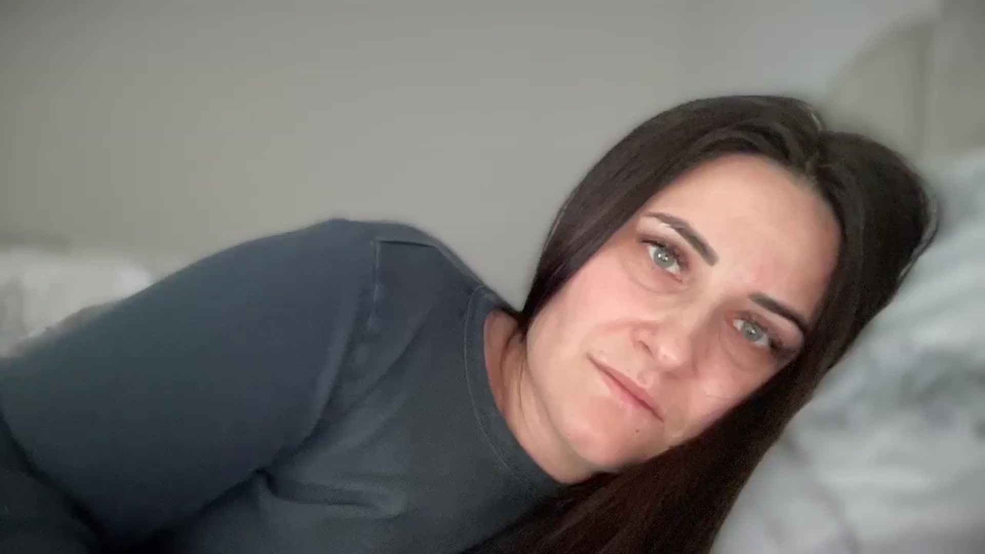 Gallery image thumbnail from Emafox's myfreecams stream on, 02/06/2025, 10:51 image 4 of 20