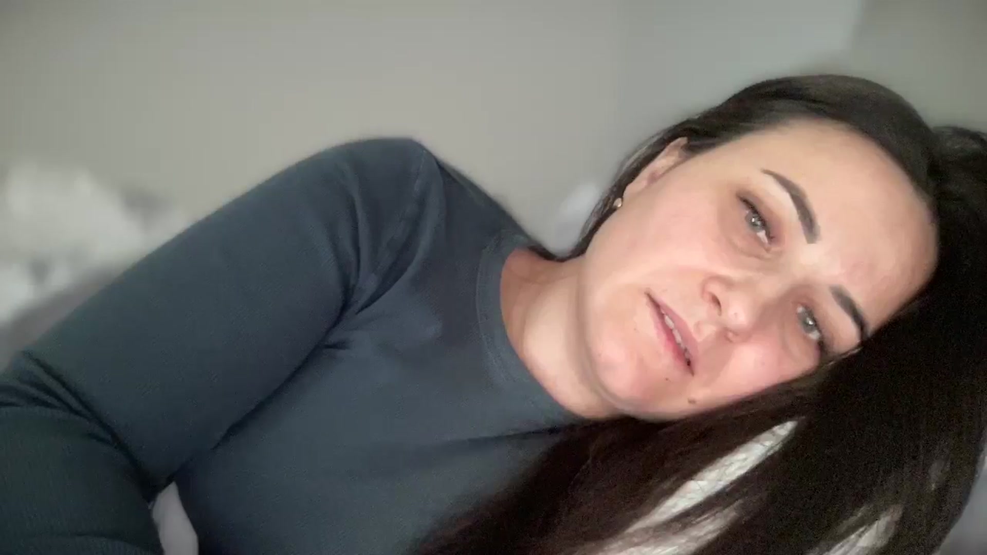 Gallery image thumbnail from Emafox's myfreecams stream on, 02/06/2025, 10:51 image 10 of 20