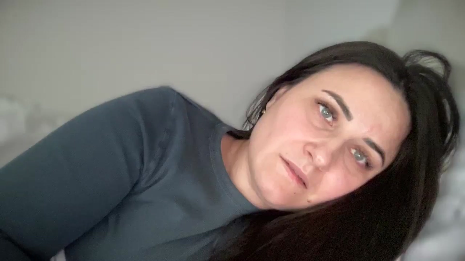 Gallery image thumbnail from Emafox's myfreecams stream on, 02/06/2025, 10:51 image 11 of 20