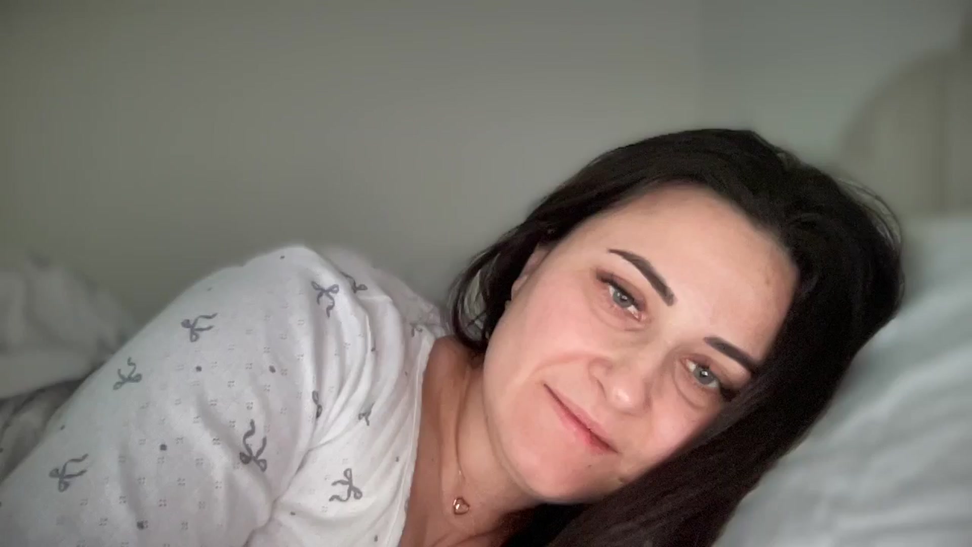 Gallery image thumbnail from Emafox's myfreecams stream on, 02/11/2025, 12:07 image 1 of 20