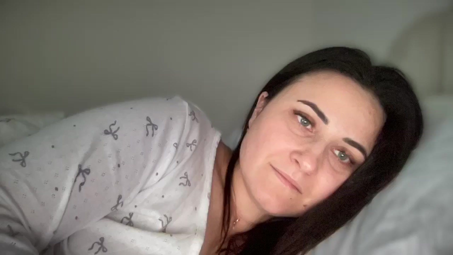 Gallery image thumbnail from Emafox's myfreecams stream on, 02/11/2025, 14:37 image 9 of 20