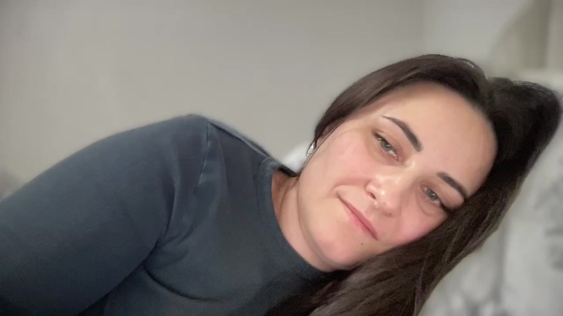 Gallery image thumbnail from Emafox's myfreecams stream on, 02/16/2025, 19:00 image 10 of 20