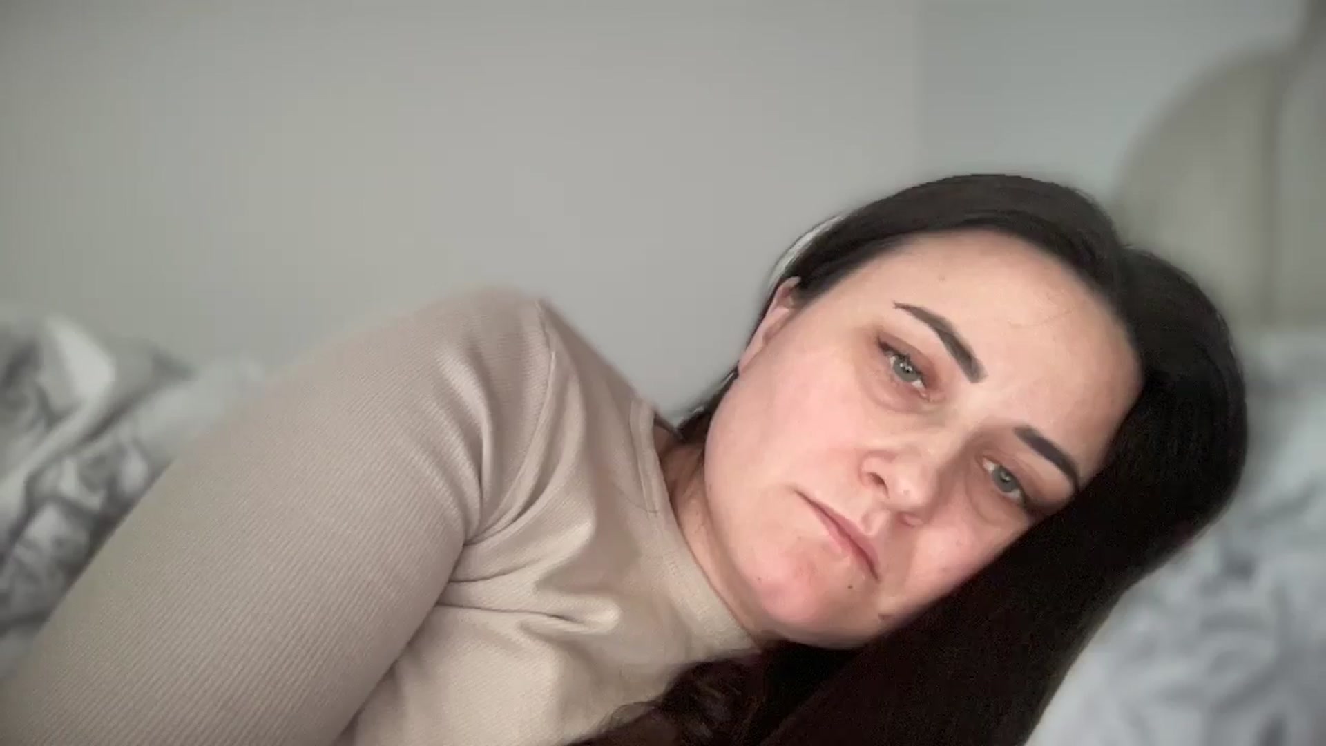 Gallery image thumbnail from Emafox's myfreecams stream on, 02/17/2025, 10:27 image 19 of 20
