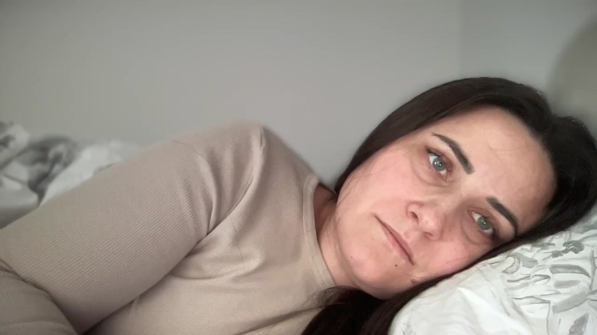 Gallery image thumbnail from Emafox's myfreecams stream on, 02/17/2025, 10:27 image 4 of 20