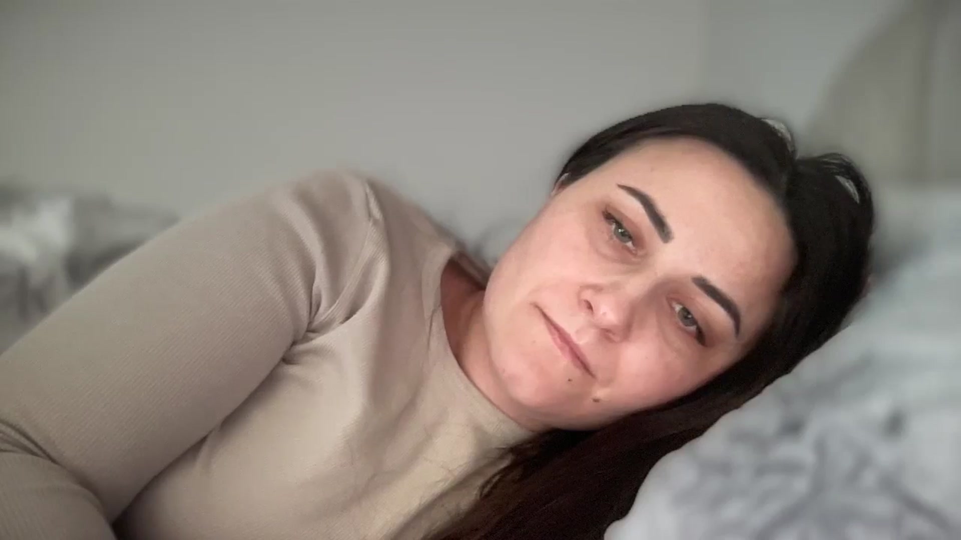 Gallery image thumbnail from Emafox's myfreecams stream on, 02/17/2025, 12:26 image 10 of 20
