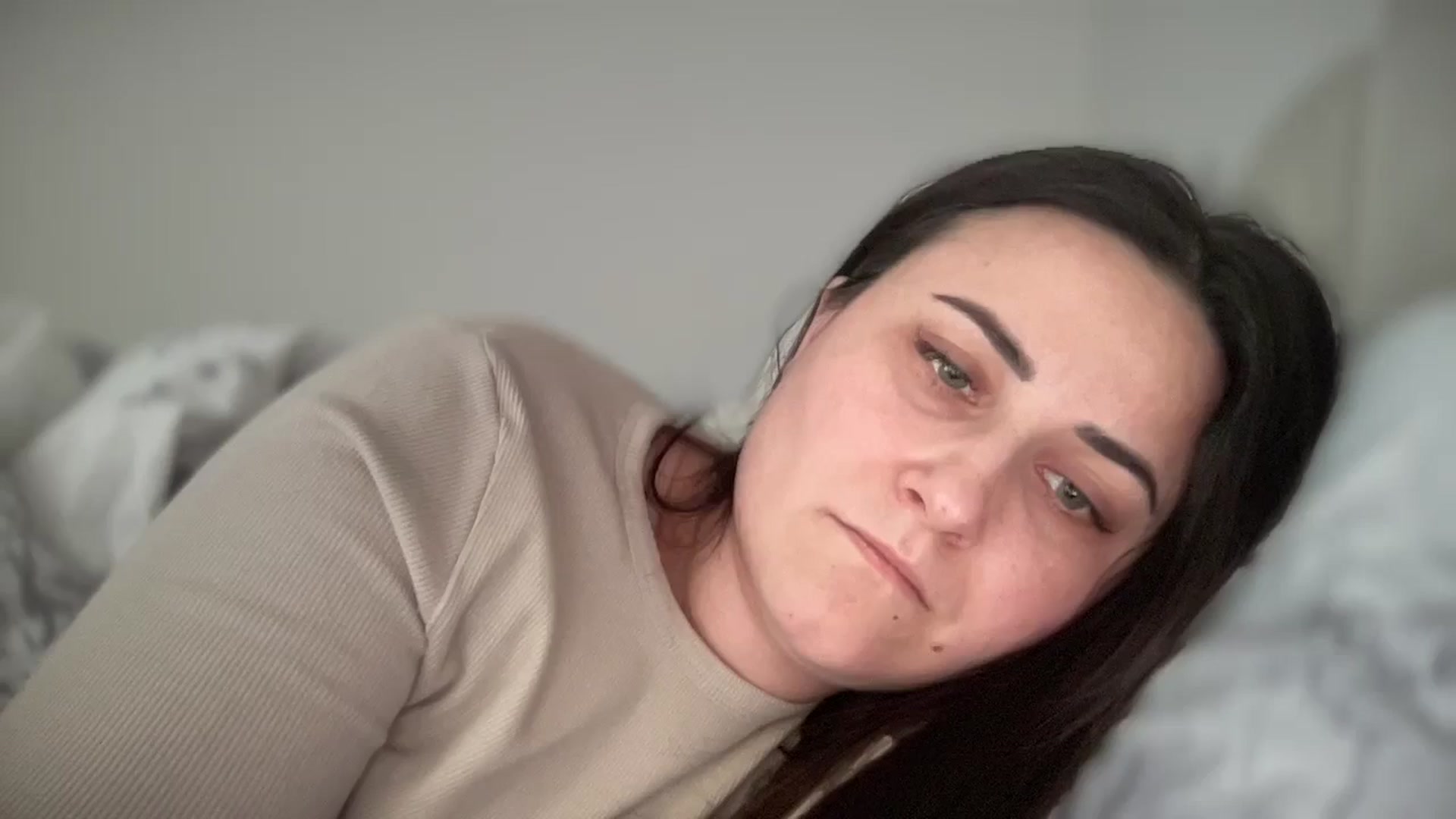 Gallery image thumbnail from Emafox's myfreecams stream on, 02/17/2025, 13:26 image 9 of 20