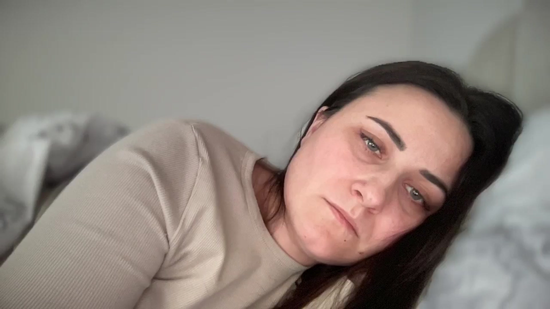 Gallery image thumbnail from Emafox's myfreecams stream on, 02/17/2025, 13:26 image 15 of 20