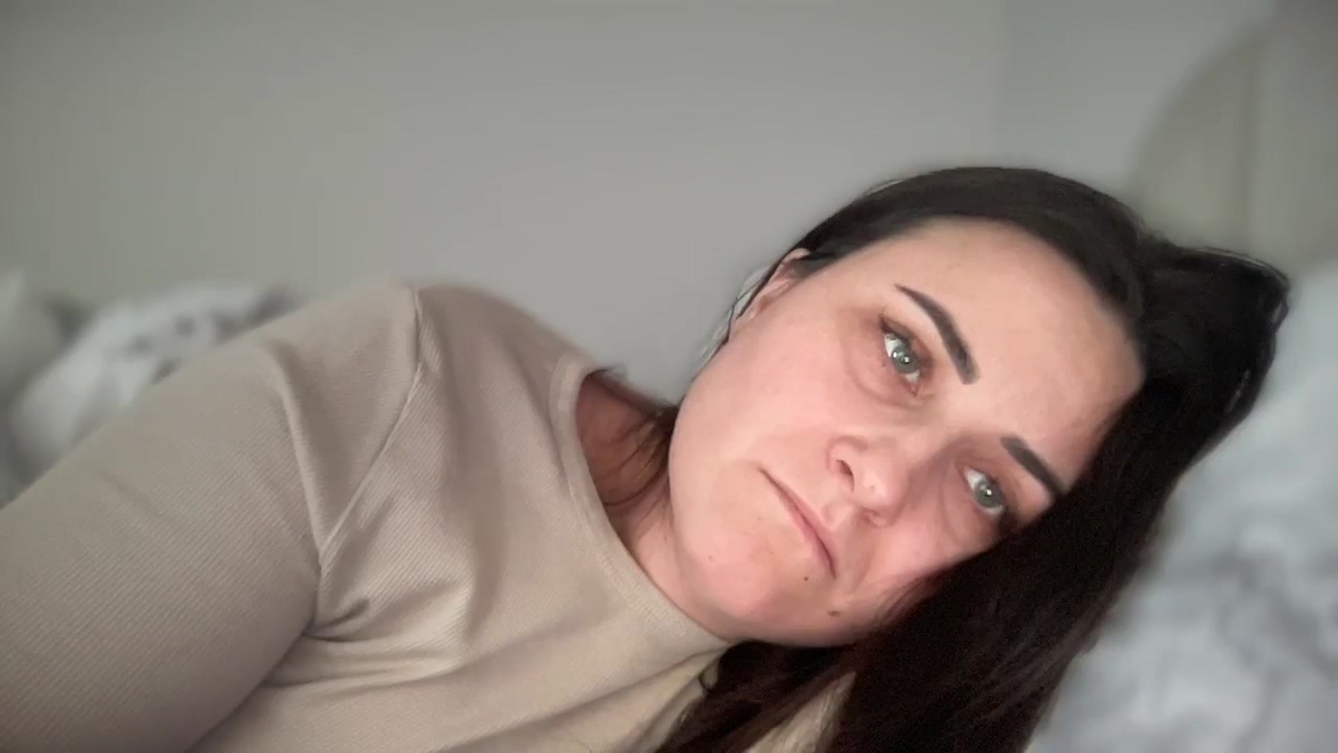 Gallery image thumbnail from Emafox's myfreecams stream on, 02/17/2025, 13:26 image 14 of 20