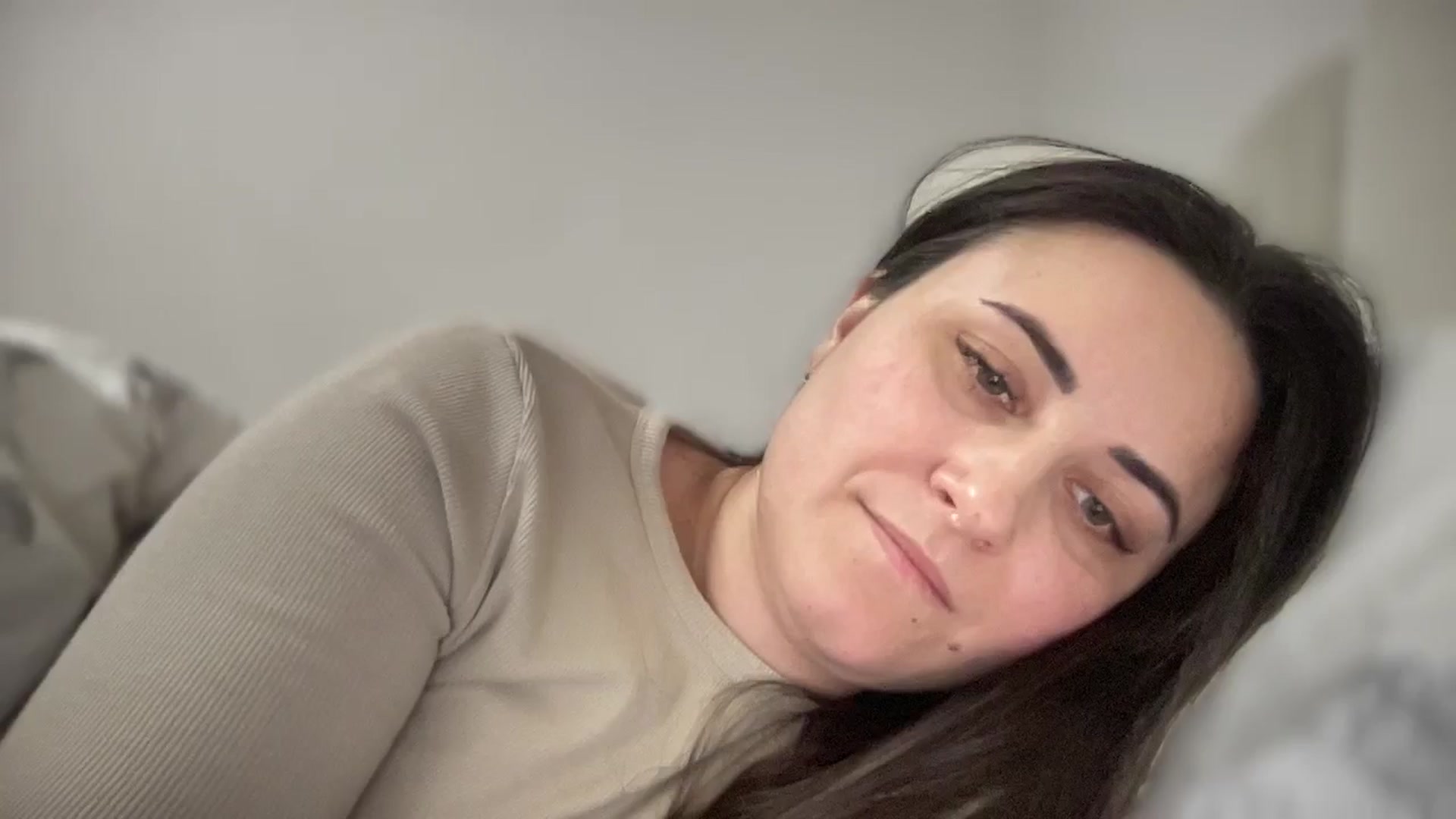 Gallery image thumbnail from Emafox's myfreecams stream on, 02/17/2025, 19:19 image 6 of 20