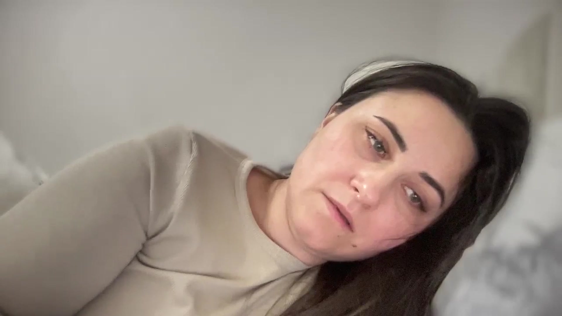 Gallery image thumbnail from Emafox's myfreecams stream on, 02/17/2025, 19:19 image 20 of 20