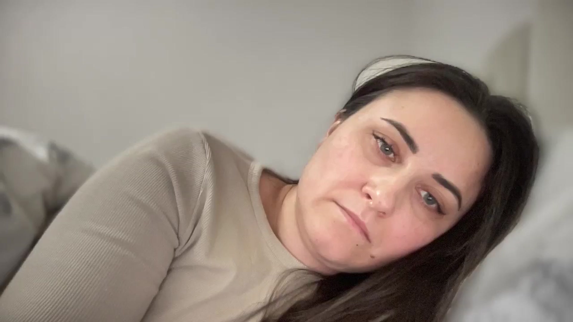 Gallery image thumbnail from Emafox's myfreecams stream on, 02/17/2025, 19:19 image 7 of 20