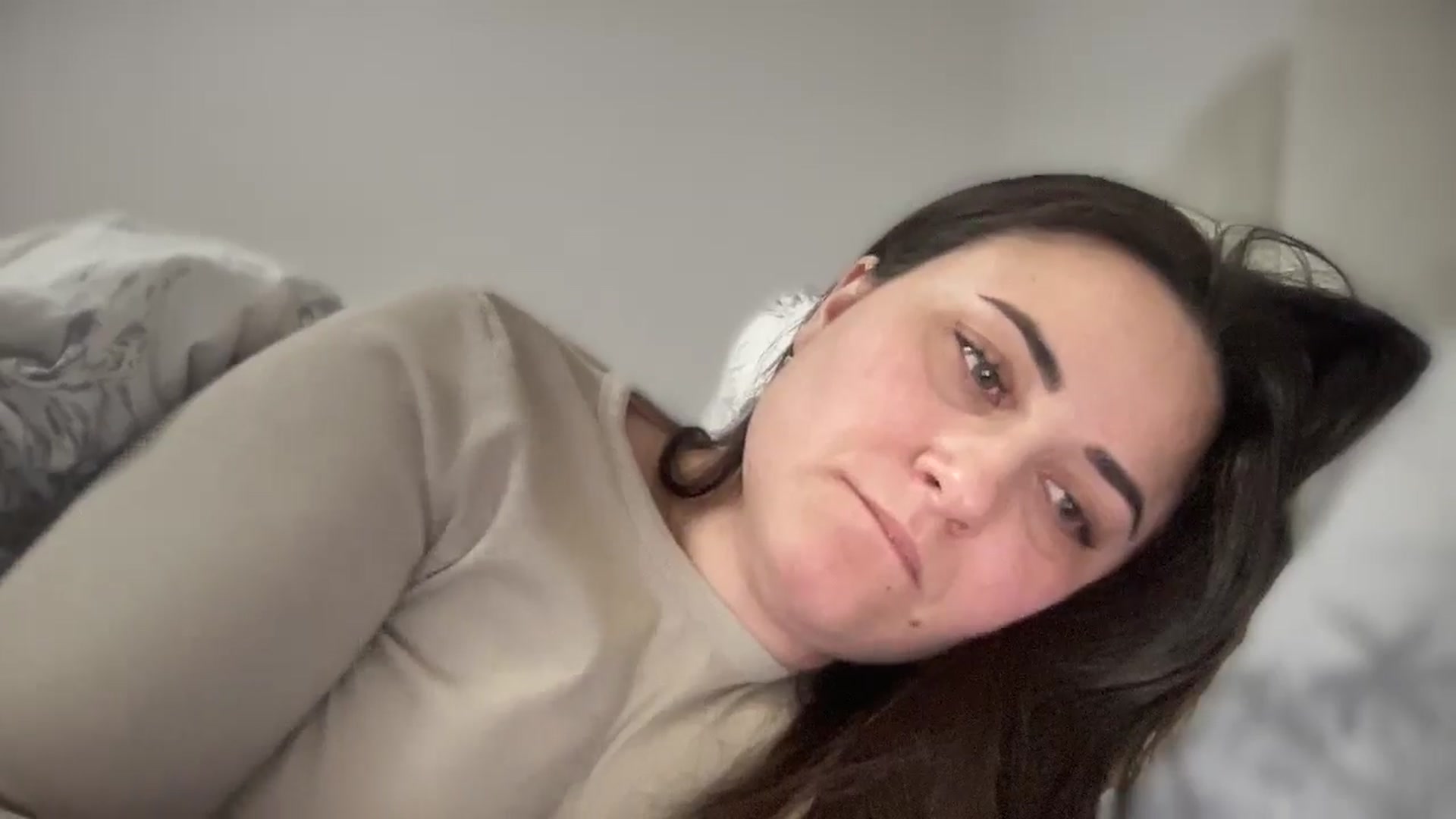 Gallery image thumbnail from Emafox's myfreecams stream on, 02/17/2025, 20:50 image 10 of 20