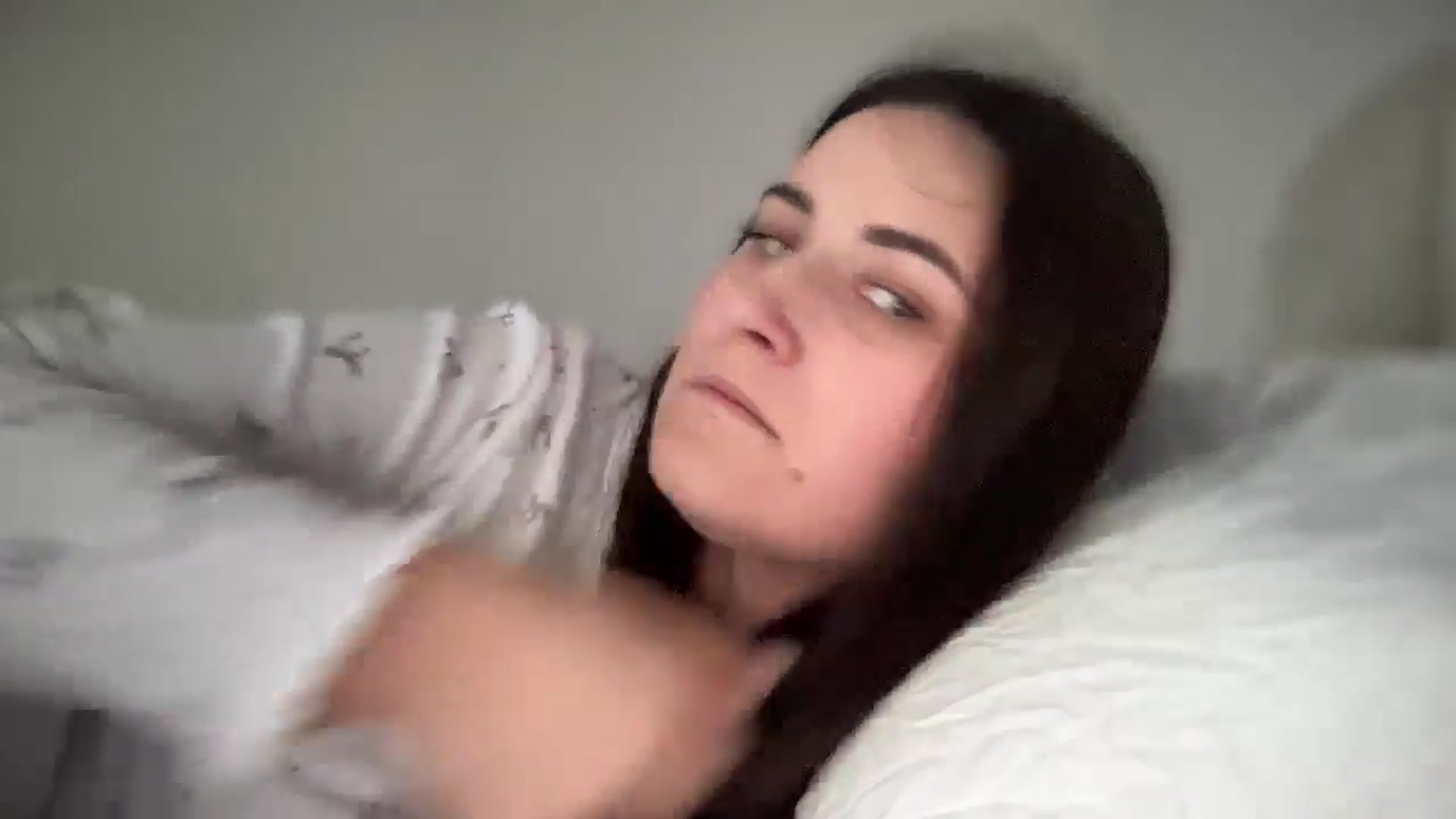 Gallery image thumbnail from Emafox's myfreecams stream on, 02/18/2025, 13:11 image 4 of 20