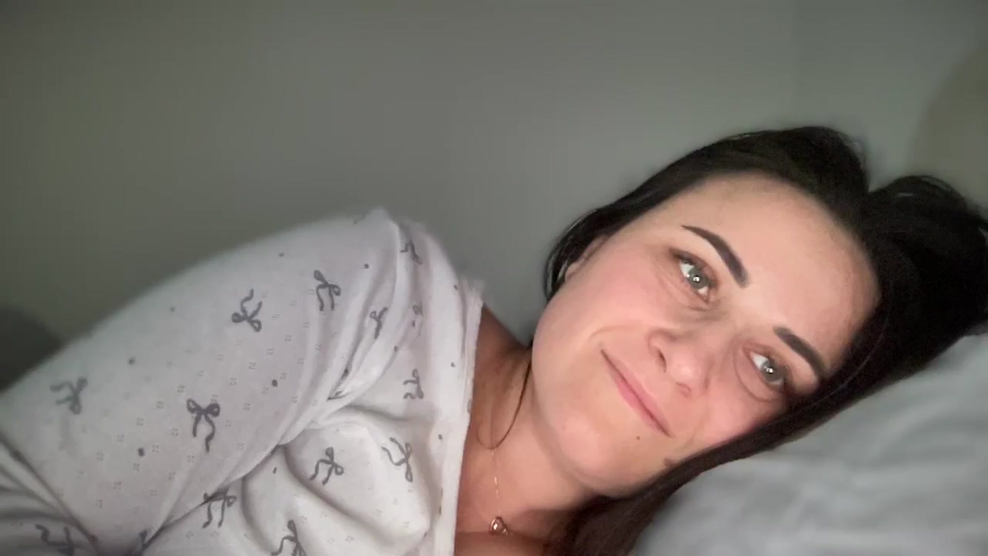 Gallery image thumbnail from Emafox's myfreecams stream on, 02/18/2025, 14:50 image 13 of 20