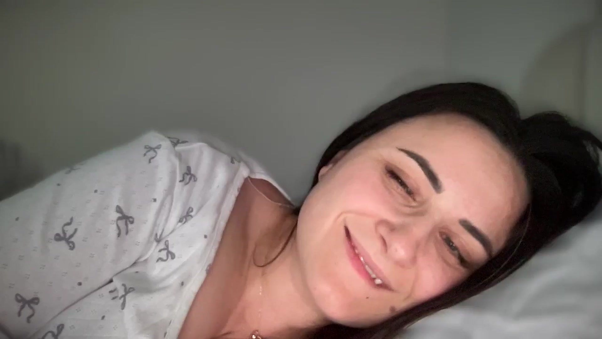 Gallery image thumbnail from Emafox's myfreecams stream on, 02/18/2025, 14:50 image 10 of 20