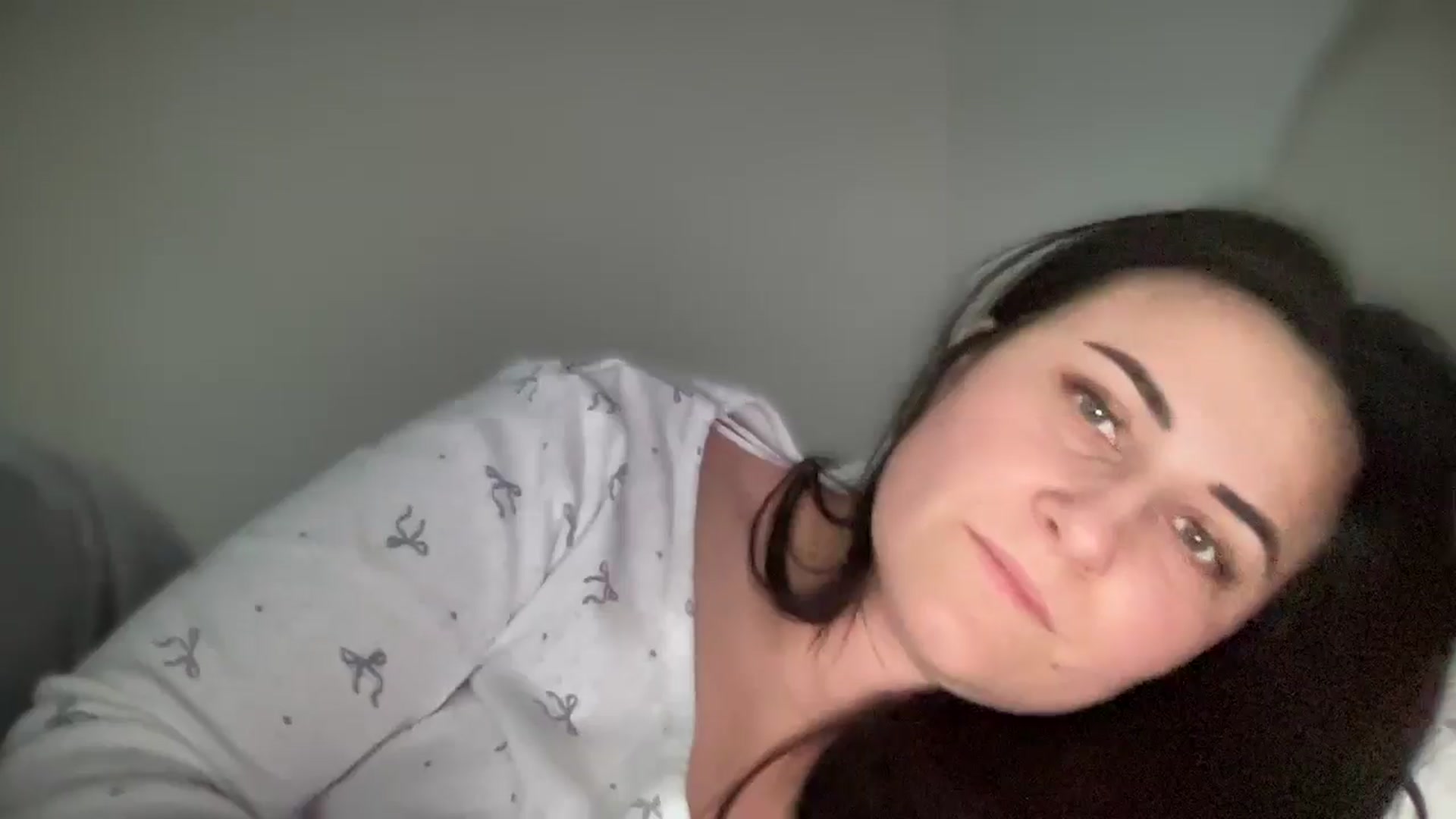 Gallery image thumbnail from Emafox's myfreecams stream on, 02/18/2025, 14:50 image 17 of 20
