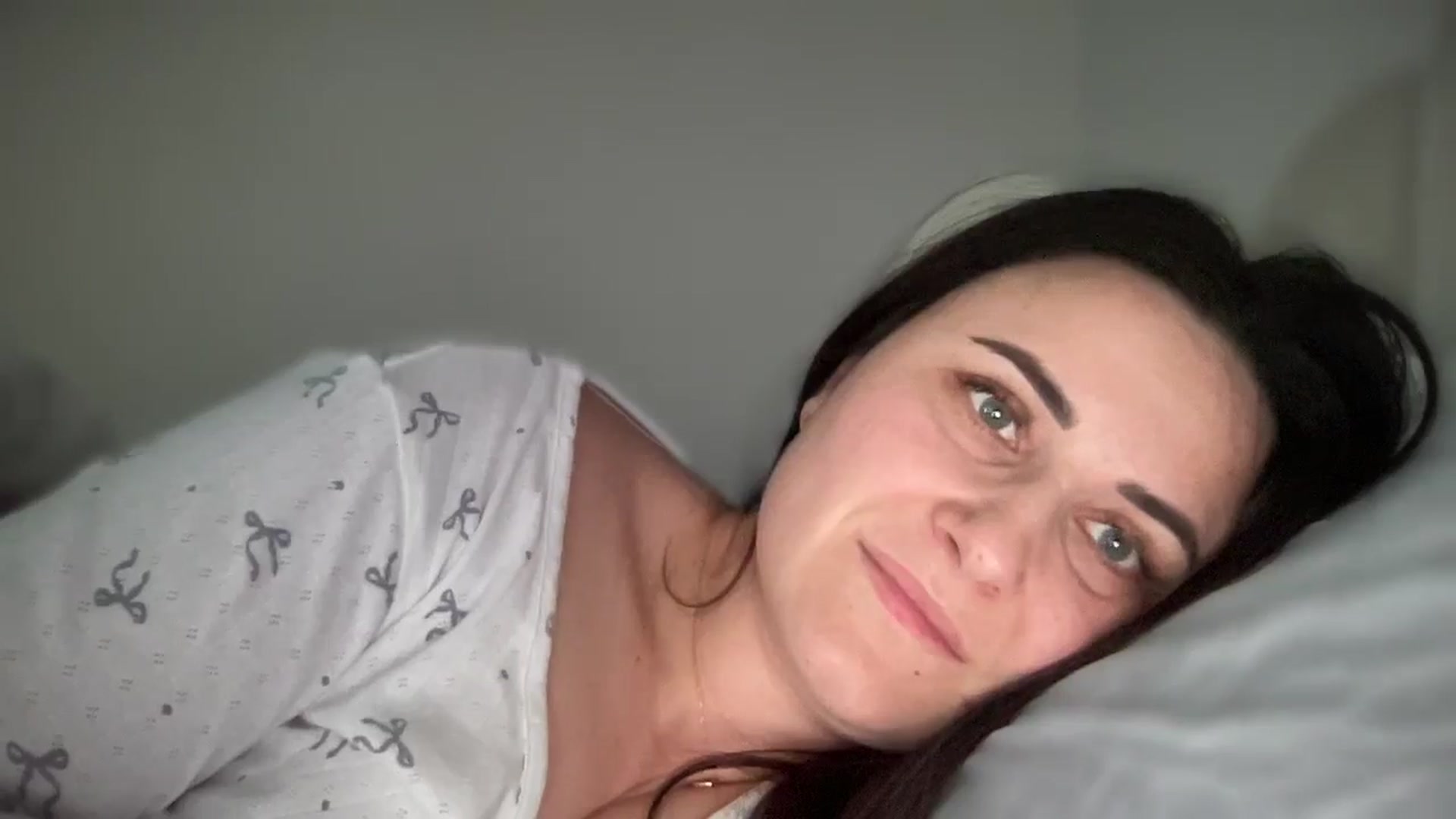 Gallery image thumbnail from Emafox's myfreecams stream on, 02/18/2025, 14:50 image 8 of 20
