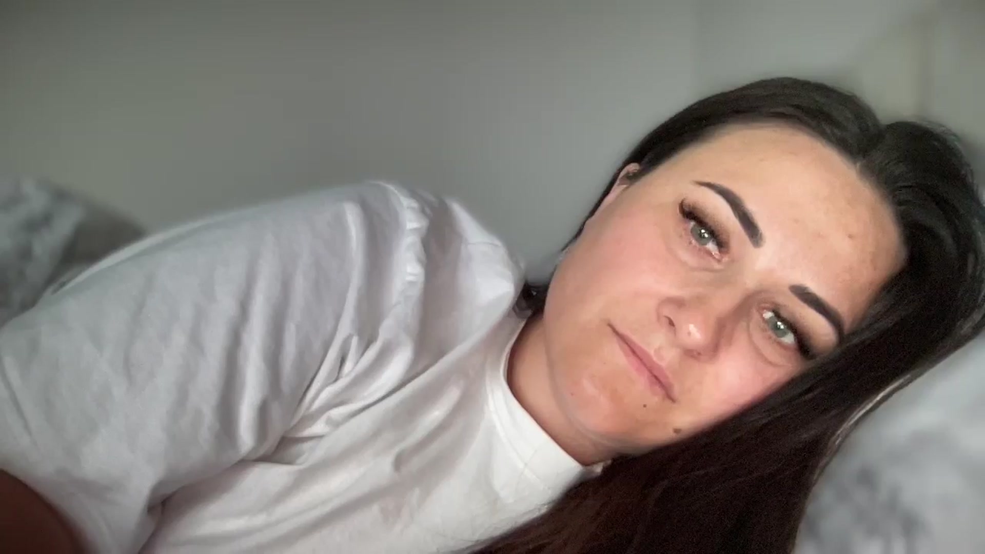 Gallery image thumbnail from Emafox's myfreecams stream on, 03/17/2025, 09:25 image 20 of 20