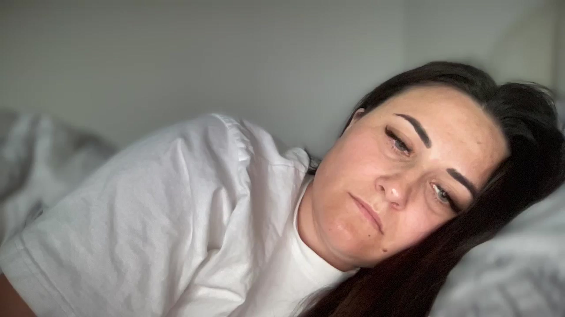 Gallery image thumbnail from Emafox's myfreecams stream on, 03/17/2025, 09:25 image 12 of 20