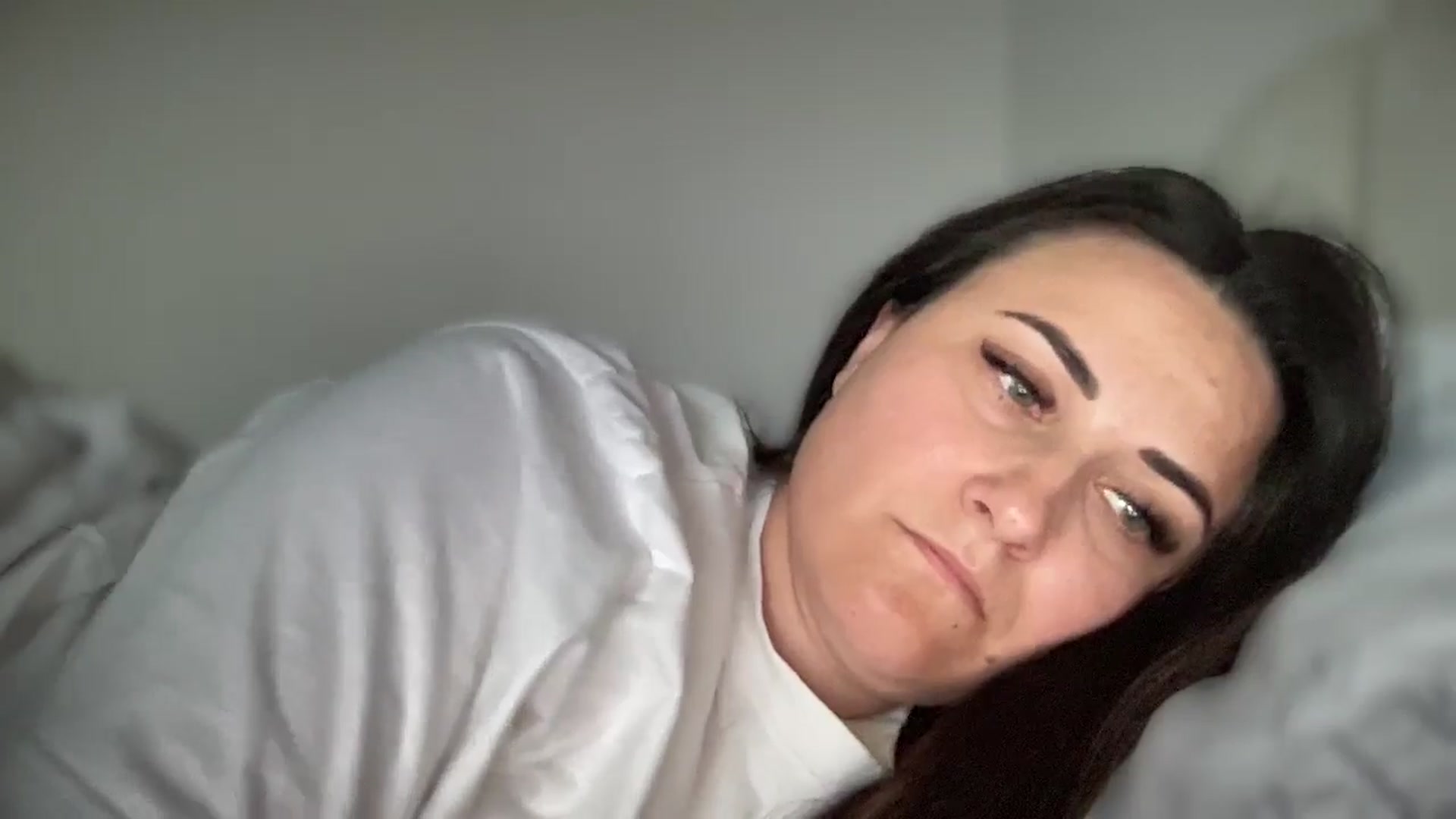 Gallery image thumbnail from Emafox's myfreecams stream on, 03/17/2025, 09:59 image 13 of 20
