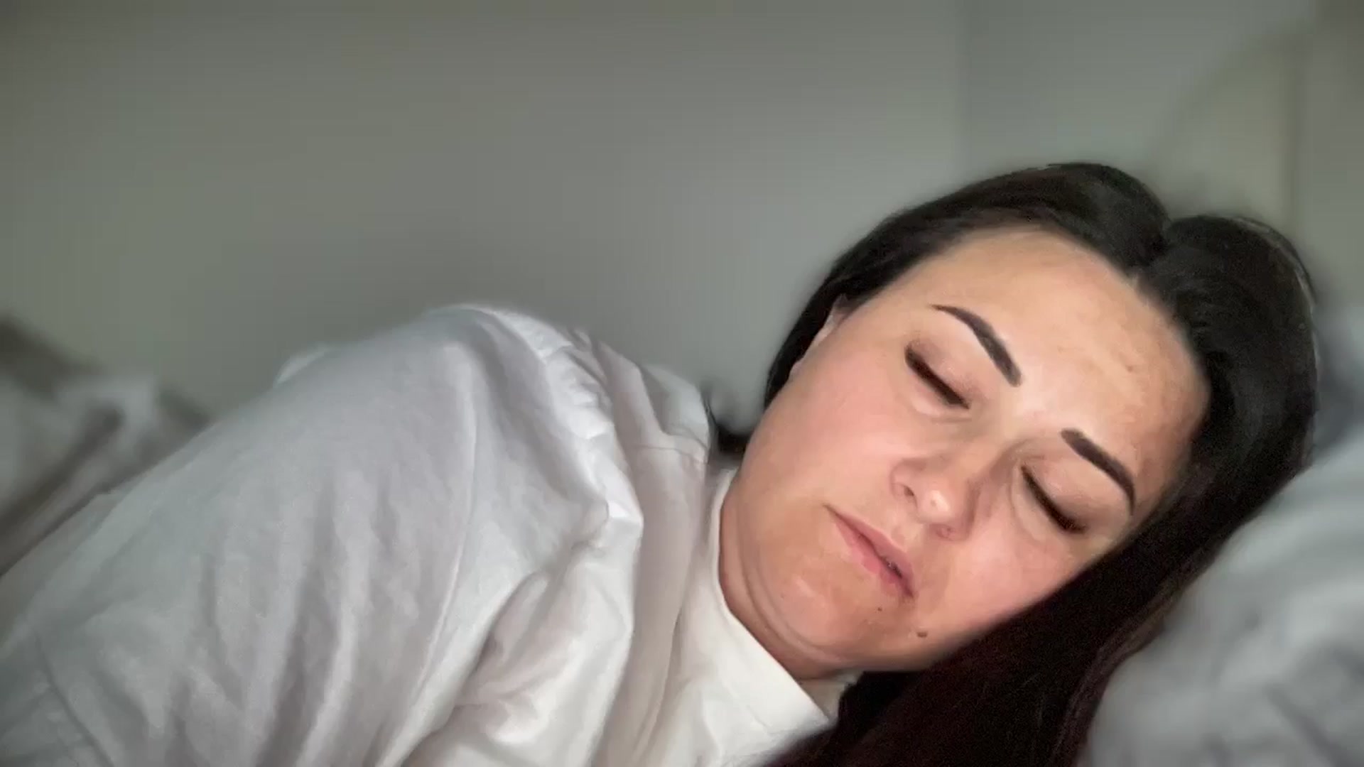 Gallery image thumbnail from Emafox's myfreecams stream on, 03/17/2025, 09:59 image 5 of 20